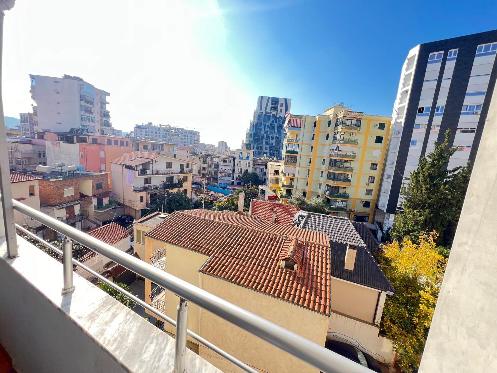 Sunlit House City Center Tiranë Ngoại thất bức ảnh
